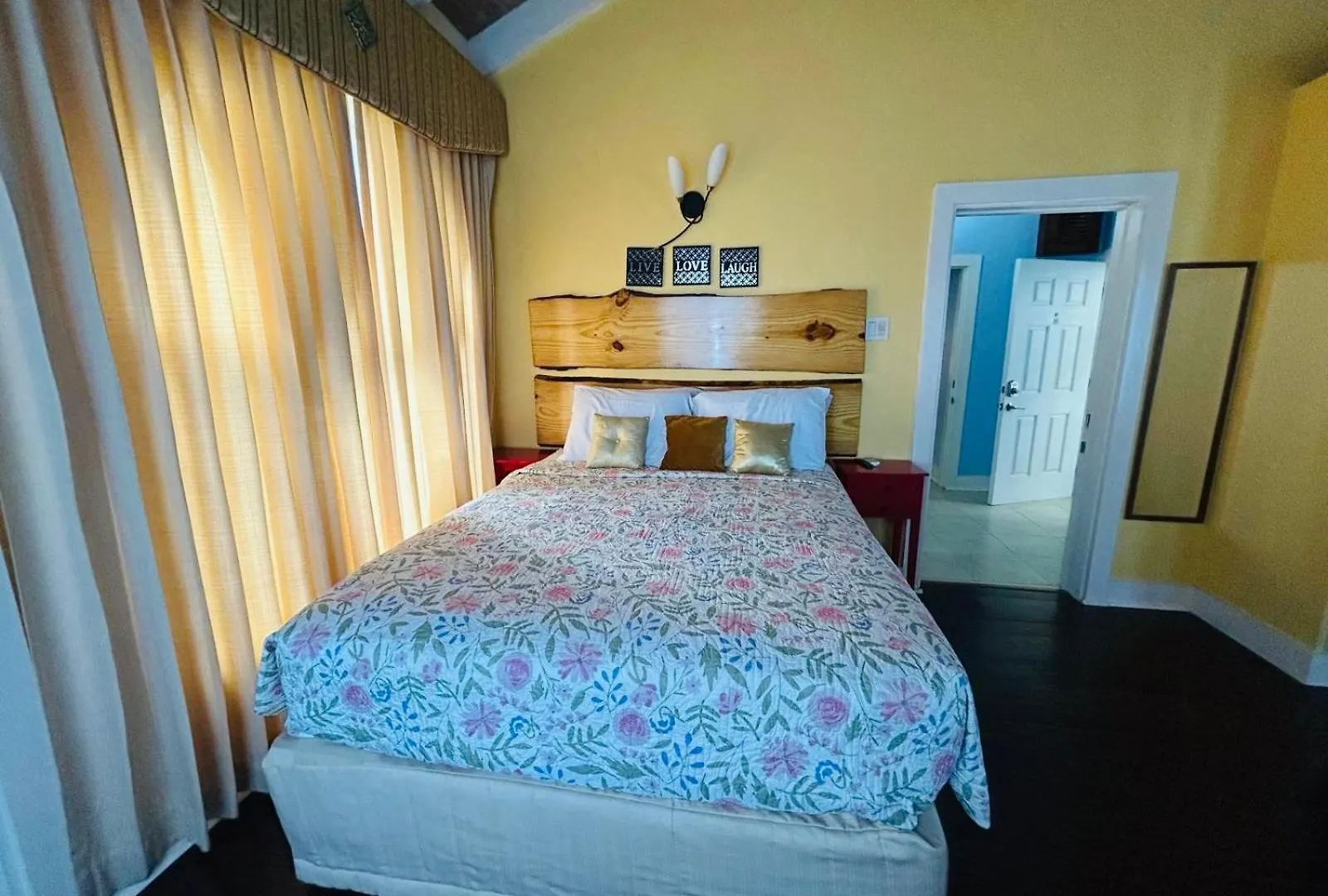 Penthouse On The Ridge Apartment Ocho Rios 0*,