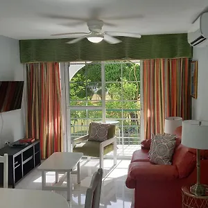 Marchabell By The Sea E22 Apartment Ocho Rios